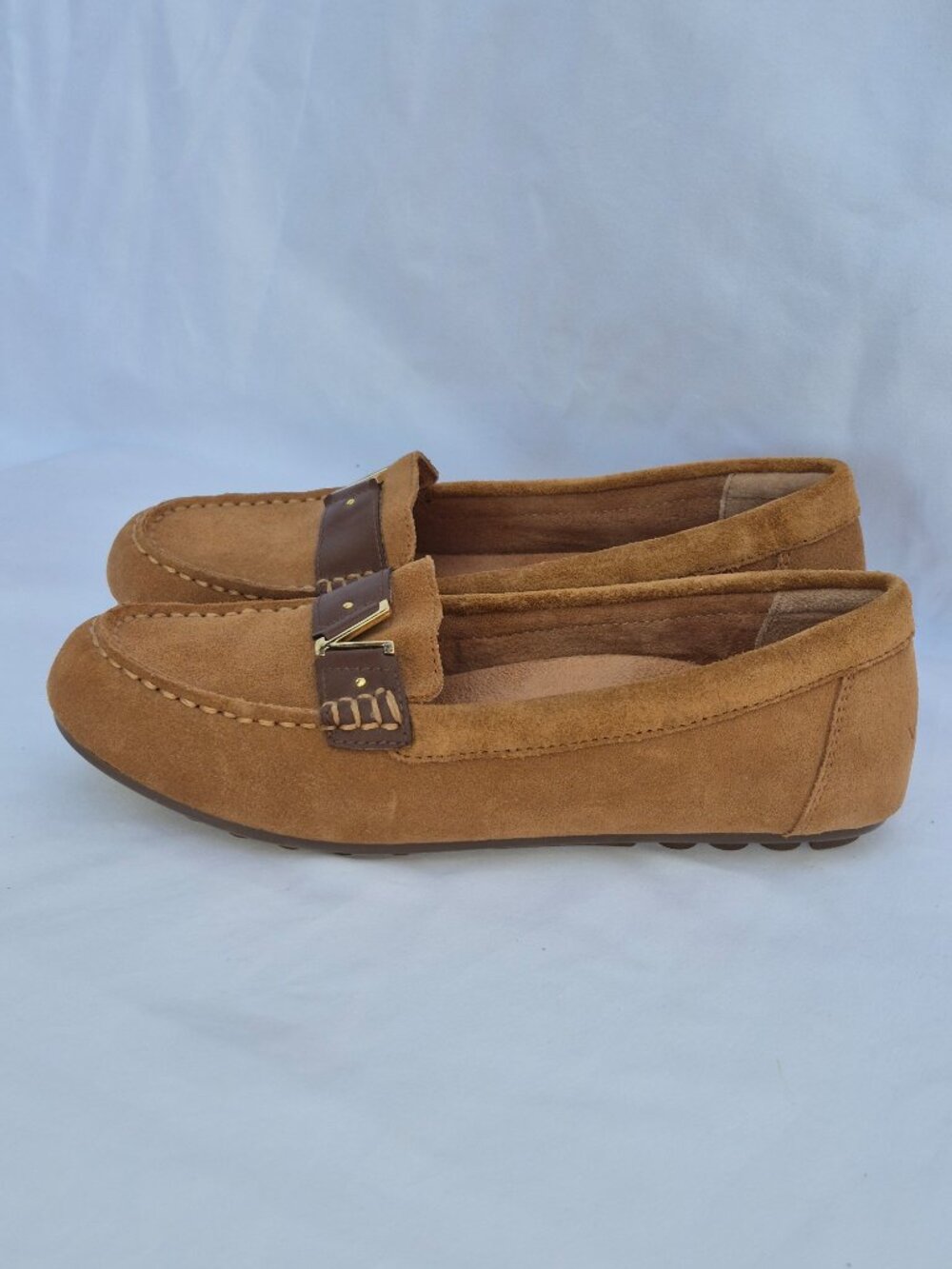 VIONIC  Suede Driving Loafers Women's Size 6.5 Tan Brown Orthotic Slip On